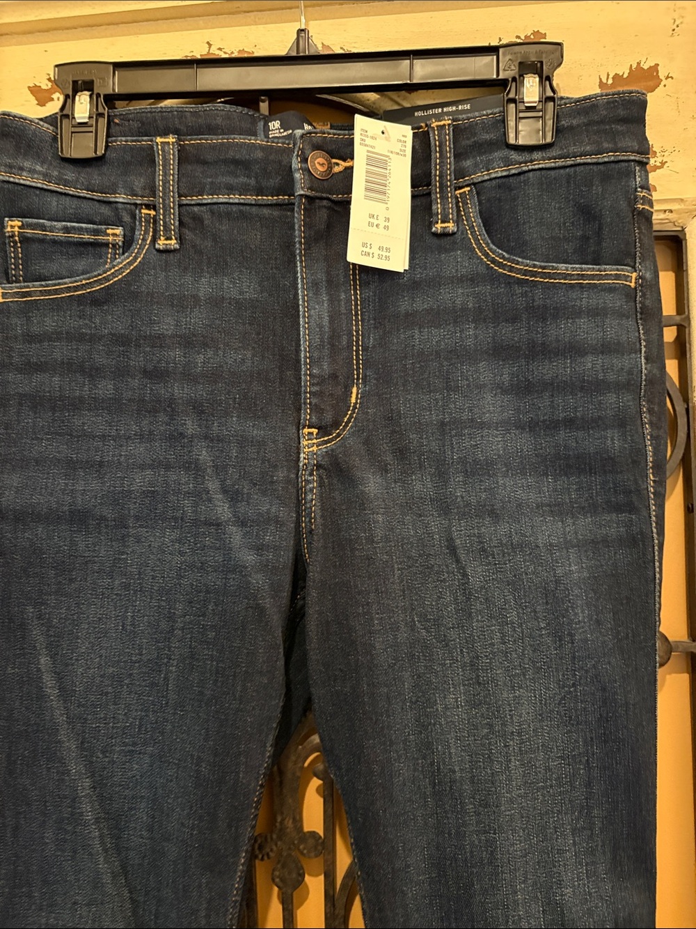 Hollister Women’s High Rise Super Skinny Blue Jeans New with Tags 10R/30R